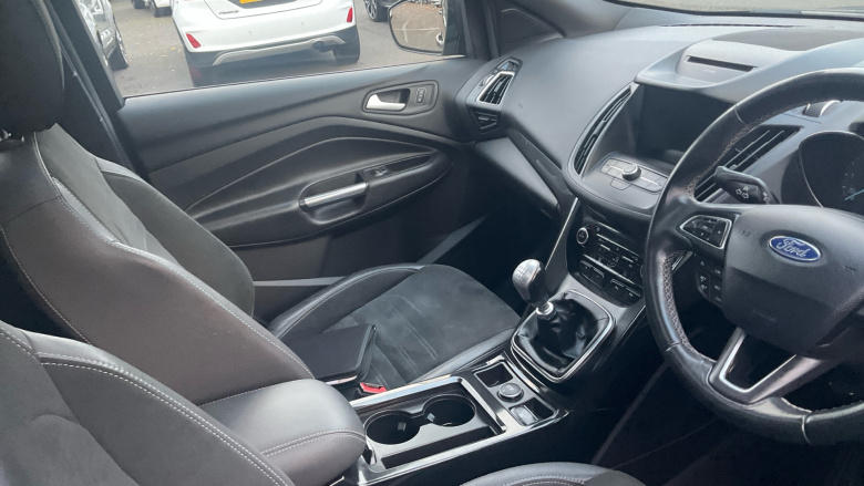 Ford Kuga 2.0 TDCi ST-Line 5dr 2WD Diesel Estate